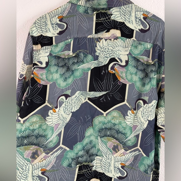 AllSaints Naga Print Camp Shirt
Color: Pearl Grey - Picture 12 of 13